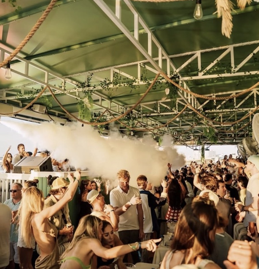 PALM TREE CLUB nightclub interior